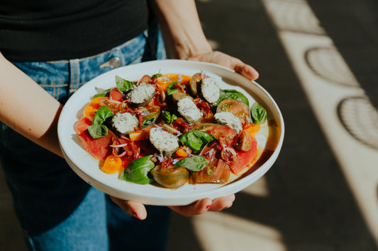 Recipe | Heirloom tomato salad with basil, cultured cashew cheese & balsamic onions